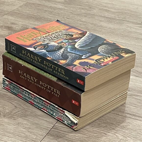 Harry Potter Lot Of 3 Books Novels Homeschooling Mystery Suspense - Picture 3 of 3